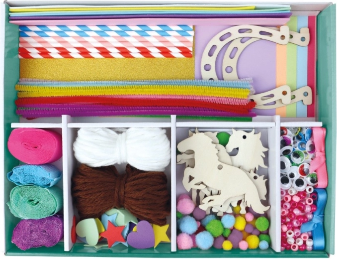 Ampio set di materiali creativi