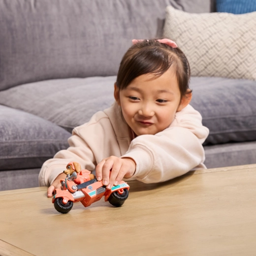 Guida d’azione con ruote girevoli