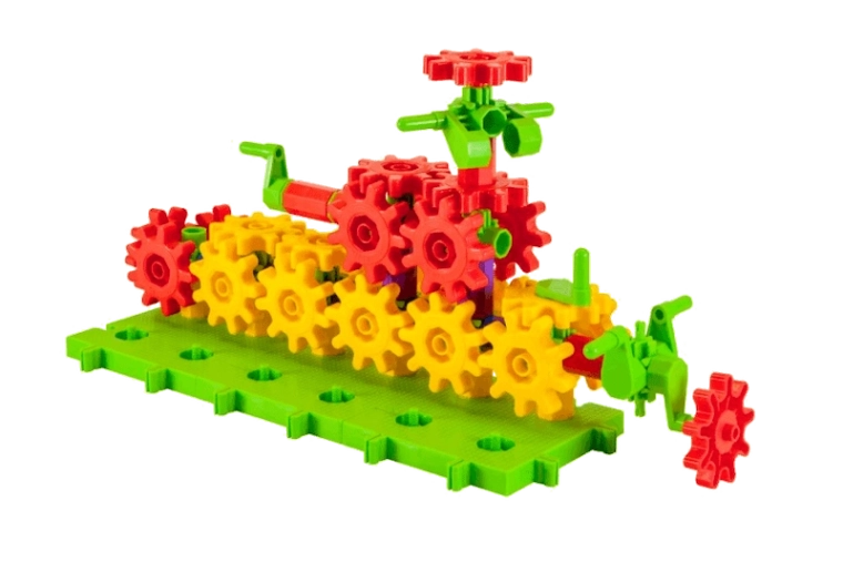 Modelli in movimento grazie a 184 ingranaggi