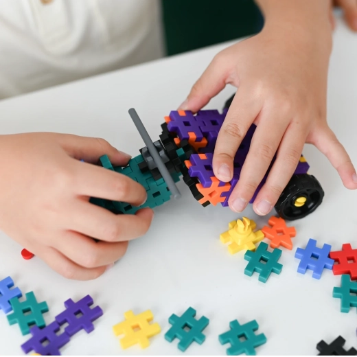 Meccanismi mobili e apprendimento giocando