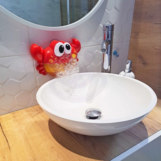 Schiuma automatica con la pressione di un pulsante