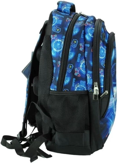 Spazio per notebook e pratiche tasche laterali