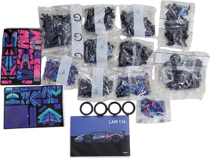 Kit completo con istruzioni e adesivi