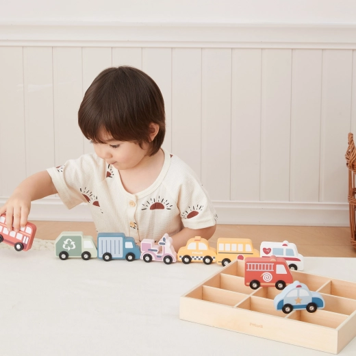 Ordinare e riporre con l’organizer in legno