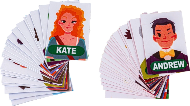 Carte personaggio per una scelta e un indovinare più facili