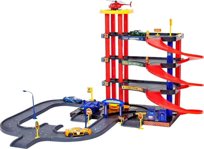 Ascensore funzionante e quattro piani di divertimento