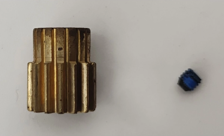Pignone motore Tiger 15T per albero da 3,17 mm