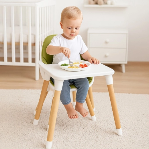 3 in 1: seggiolone alto, sedia bassa e set con tavolino