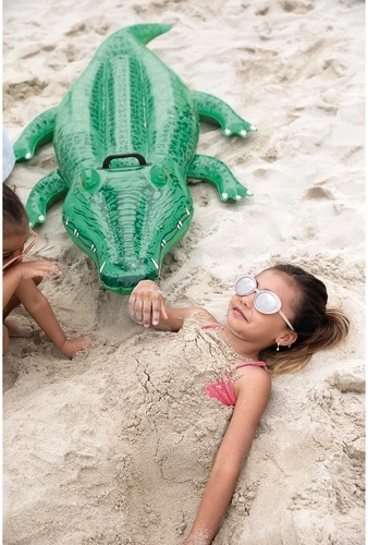 Leggero e compatto per le vacanze al mare o al lago