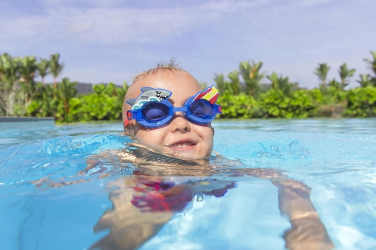 Protezione UV per gli occhi dei bambini