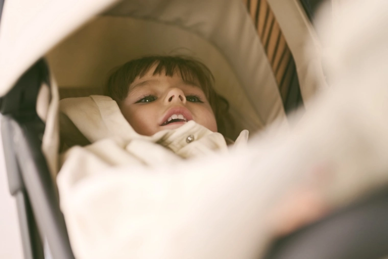 Seduta spaziosa con reclinazione totale e ventilazione