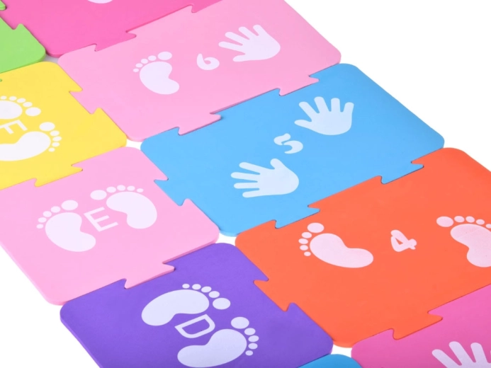 Imparare numeri e lettere in movimento