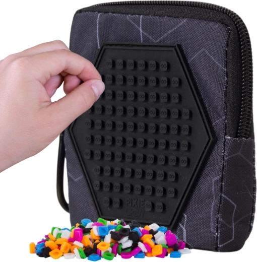 Astuccio quadrato Pixie Crew nero Hexa con pixel