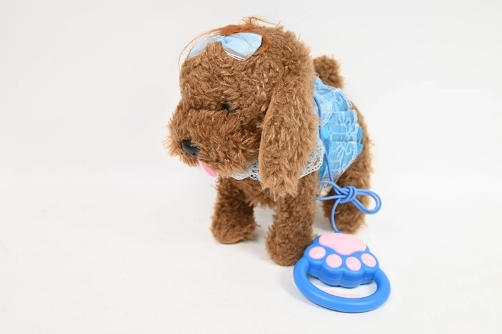 Cagnolino di peluche interattivo con guinzaglio