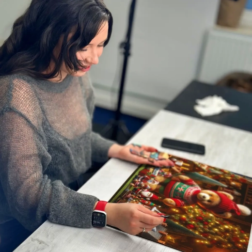 Composizione piacevole grazie al taglio laser preciso