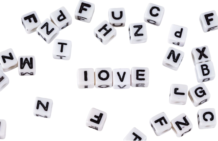Personalizzazione con perline con lettere