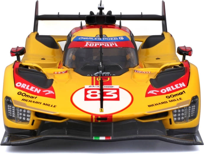 Aerodinamica realistica e dettagli da corsa