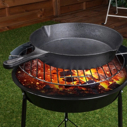 Utilizzo versatile su fornello, in forno e sul fuoco