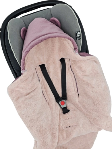 Resta in posizione come un sacco, non scivola come una coperta