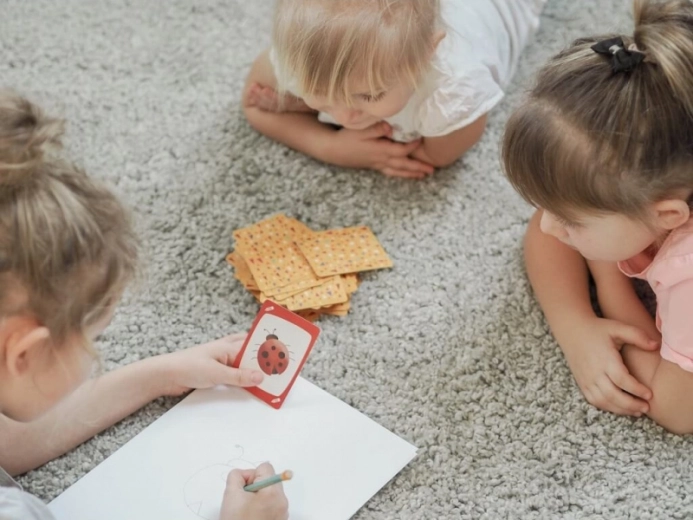Divertimento insieme per i bambini