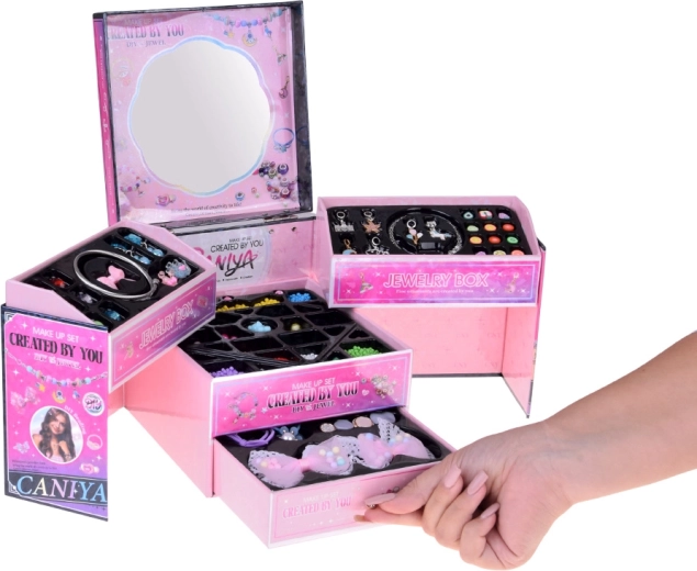 Gioielliera pieghevole ordinata con specchio