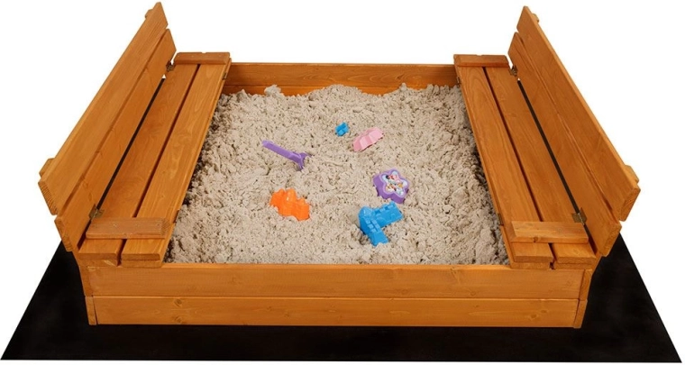 Panchine ribaltabili che creano un coperchio protettivo