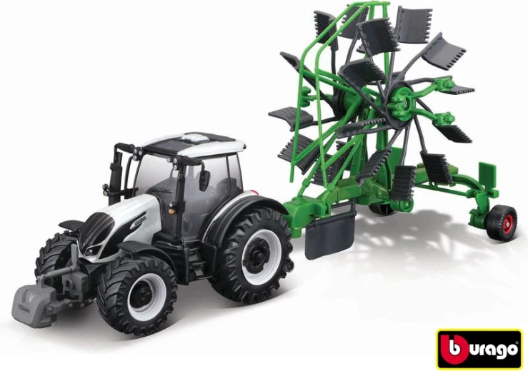 Trattore Valtra N174 con macchina agricola