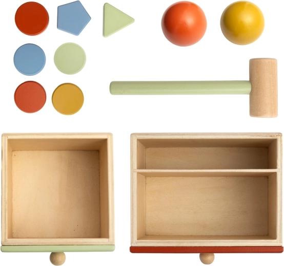 Realizzazione in legno di qualità e 13 pezzi