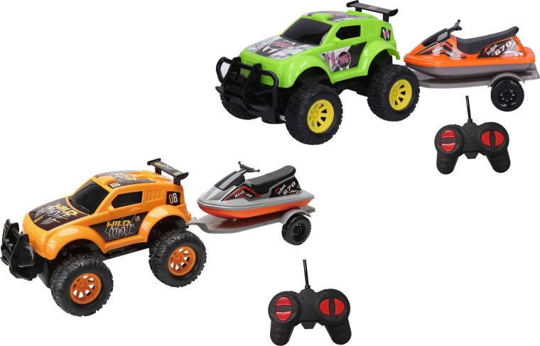 Auto fuoristrada RC con moto d'acqua sul rimorchio