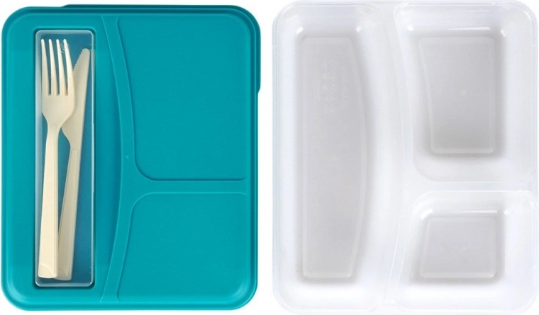 Tre pratici scomparti