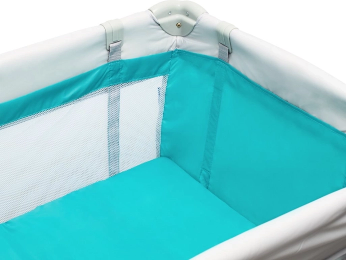 Letto sospeso regolabile per i più piccoli