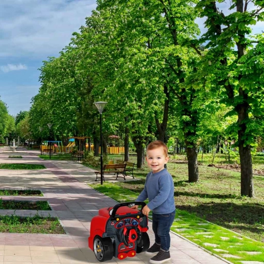 Macchinina spingibile per supportare la camminata