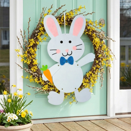 Decorazione pasquale da appendere a forma di coniglietto in feltro
