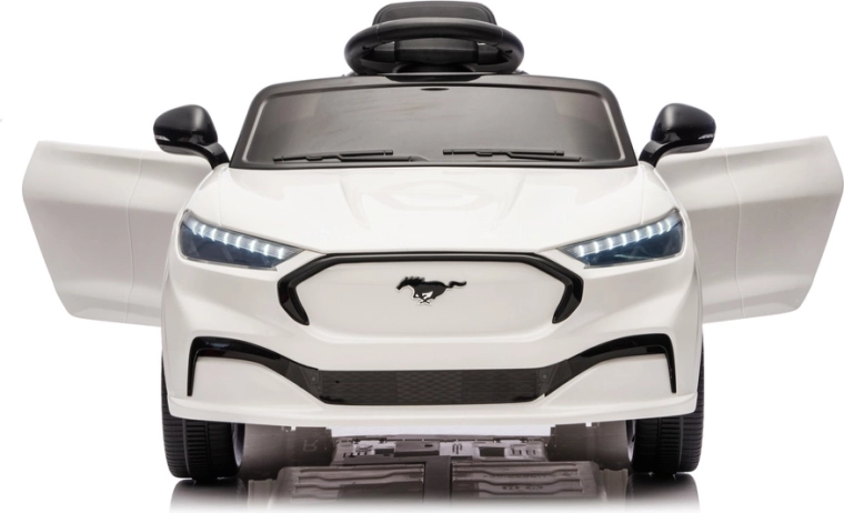 Illuminazione LED realistica e look sportivo