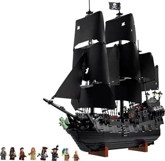 8 minifigure di Pirati dei Caraibi