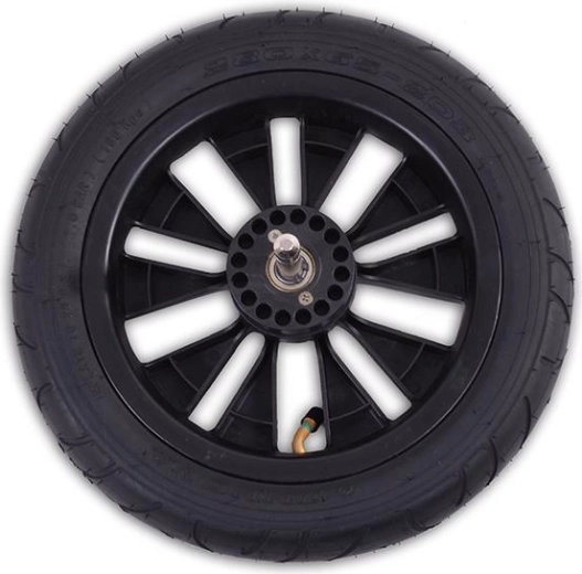 Eccellente assorbimento grazie ai copertoni pneumatici