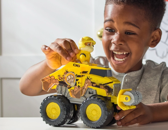 Figurina di Rubble con cabina di guida