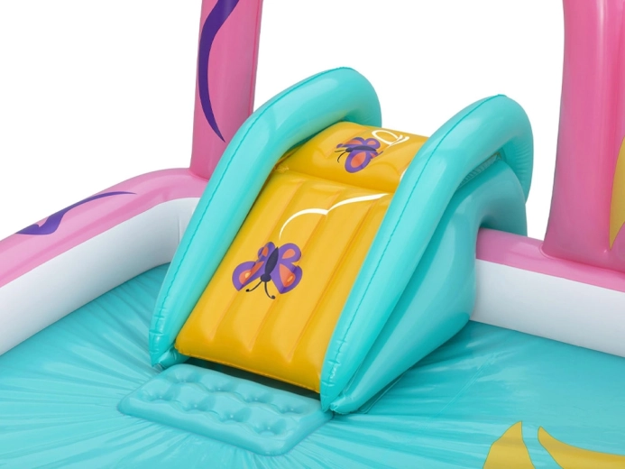 Scivolo morbido per un divertimento sicuro