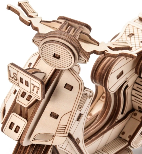 Pezzi in legno tagliati con precisione