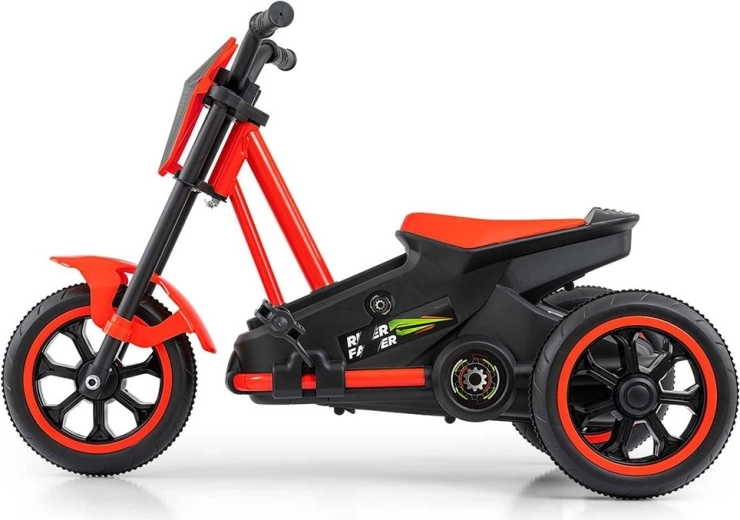 Stabile struttura a tre ruote in stile moto