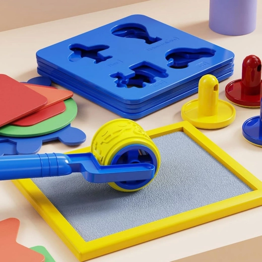 Numerosi accessori per creare con fantasia