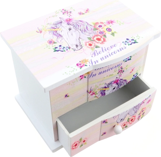 Design adorabile con unicorno