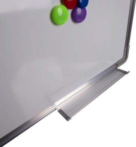 Superficie magnetica cancellabile a secco con facile cancellazione