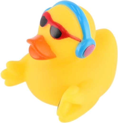 Graziosa paperella con le cuffie
