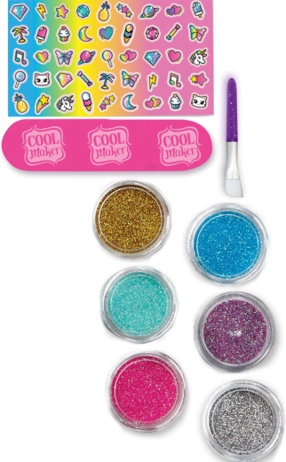 Set creativo per una manicure originale