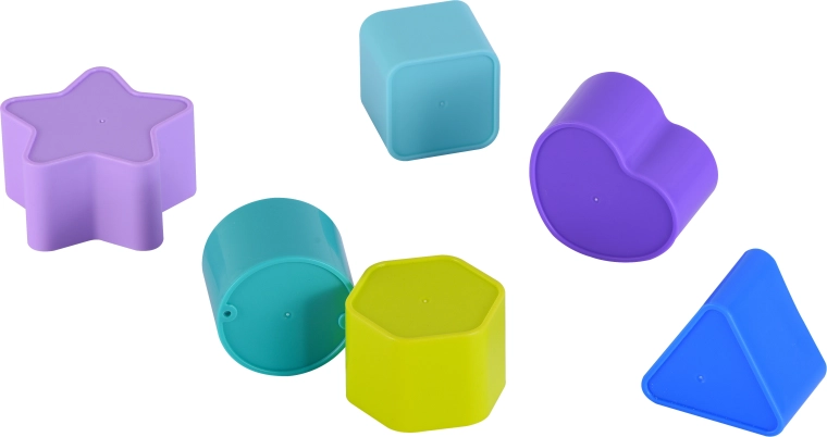 Sei forme geometriche colorate
