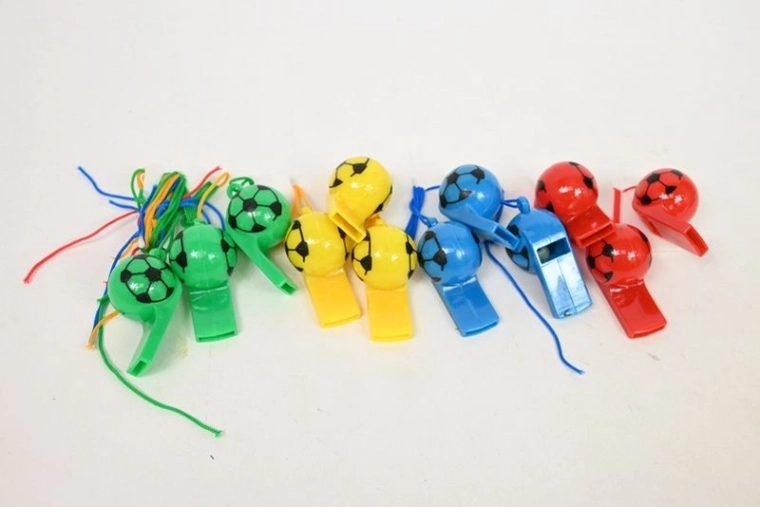 Fischietti colorati con motivo calcio (12 pz)