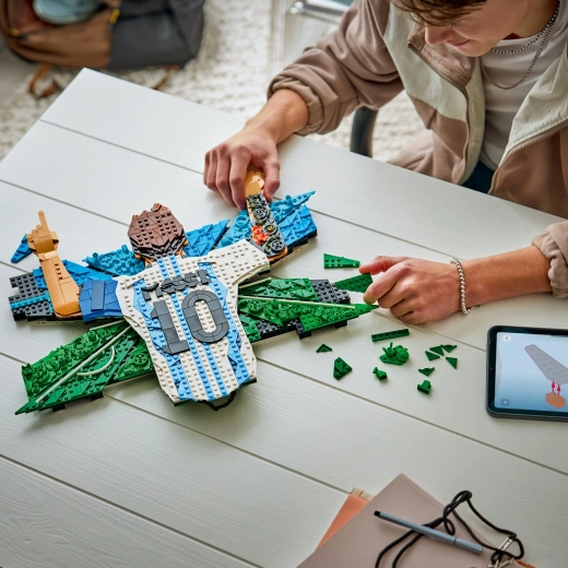 Costruzione divertente per adolescenti e adulti