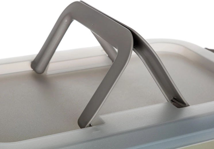 Trasporto confortevole grazie alla maniglia richiudibile