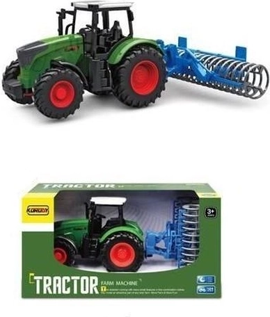 Trattore con attrezzo agricolo